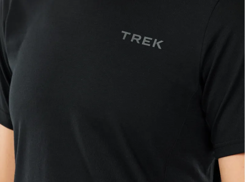 Trek Women's Evoke Tech MTB Tee in Black-1